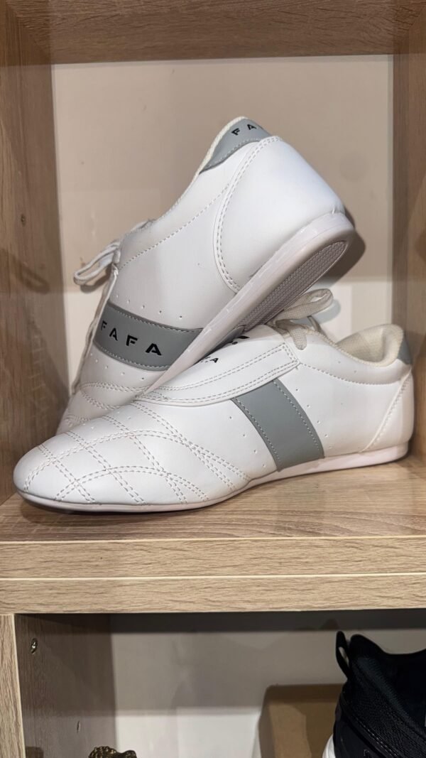 FAFA Taekwondo Shoes BL1028 - Image 2